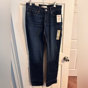 Levi’s Mid-Rise Straight Jeans